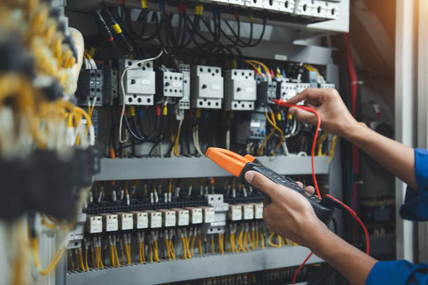 Best Emergency Electrical Repair  in Miami Springs, FL